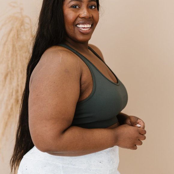 Zenana NWT Loads of Potential Full Size Padded Sports Bra in Ash Grey - Picture 11 of 13